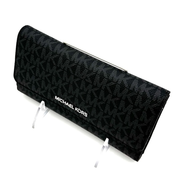 Michael Kors Large Trifold Wallet Black (NWT) - Picture 6 of 8